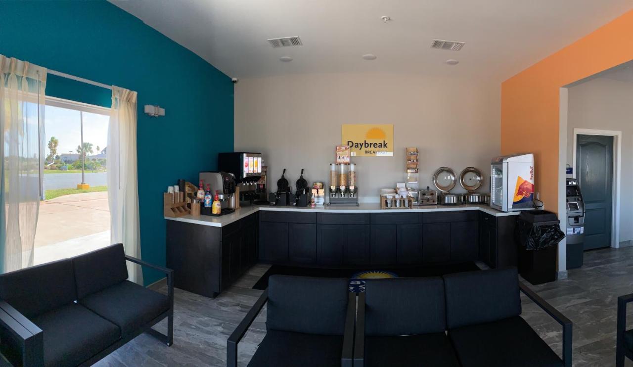 得克萨斯州罗克波特温德姆戴斯酒店 外观 照片
